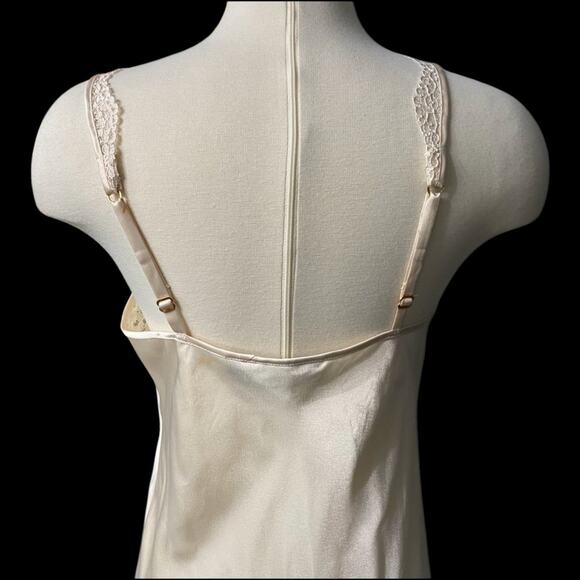 Vintage Gold Label Victoria’s Secret Cream Satin  Lace Nightgown Fits Size Small - Picture 5 of 6